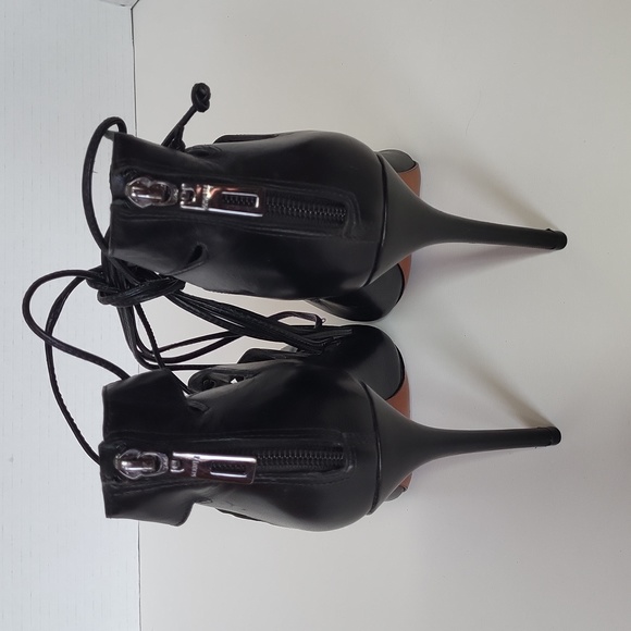 SCHUTZ Lace up leather heels - Picture 4 of 5